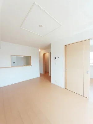 のマンスリーマンション・ウィークリーマンション「ベルビューコート舞原Ⅰ 203・洋室(No.1358738)」メイン画像