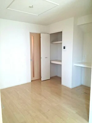 のマンスリーマンション・ウィークリーマンション「アイアン　フラットⅠ 106・洋室(No.1358746)」メイン画像