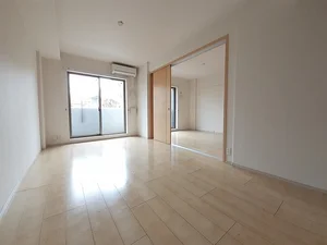 のマンスリーマンション・ウィークリーマンション「アンジュ新百合ヶ丘 109・洋室(No.1358774)」メイン画像