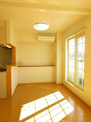 のマンスリーマンション・ウィークリーマンション「カーサ・ルミエール 203・洋室(No.1358793)」メイン画像