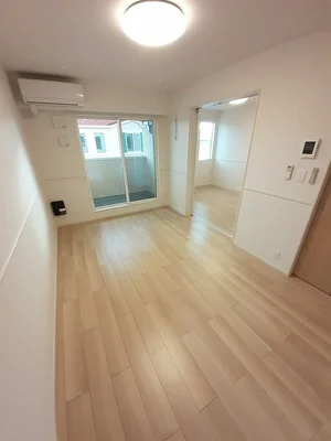 のマンスリーマンション・ウィークリーマンション「グランツ南新町　Ｂ 202・洋室(No.1358806)」メイン画像