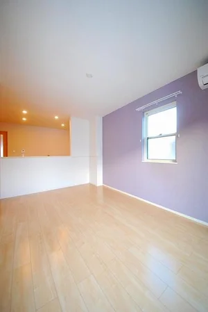 のマンスリーマンション・ウィークリーマンション「チロリアンコッティⅡ　Ｃ 101・洋室(No.1358838)」メイン画像