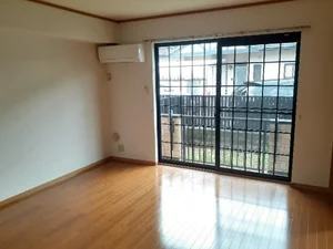 のマンスリーマンション・ウィークリーマンション「プリート・カーサ　Ｂ 102・洋室(No.1358860)」メイン画像