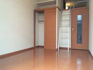 静岡県のレオパレスセンター浜松のマンスリーマンション・ウィークリーマンション「レオパレスＴＡＫＡ 101(No.1358886)」メイン画像