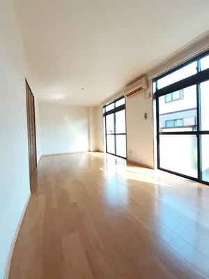 のマンスリーマンション・ウィークリーマンション「プランタン関根Ⅱ 104・洋室(No.1358952)」メイン画像