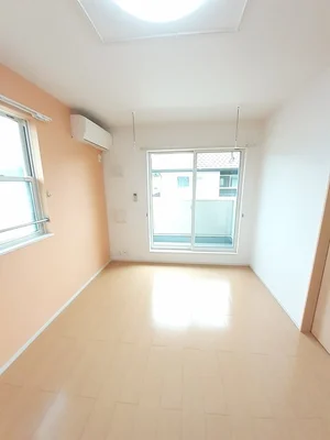 のマンスリーマンション・ウィークリーマンション「カーサ・ブローテⅢ 201・洋室(No.1358961)」メイン画像