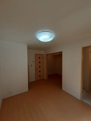 のマンスリーマンション・ウィークリーマンション「Ｔ－Ｃｏｍｆｏｒｔ　１０ 102・洋室(No.1359047)」メイン画像