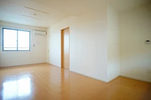 のマンスリーマンション・ウィークリーマンション「Ｋ’ｓ　Ｆｌａｔ 201・洋室(No.1359060)」メイン画像