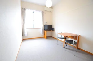 のマンスリーマンション・ウィークリーマンション「レオパレスＣＯＵＲＡＧＥ 205(No.1359104)」メイン画像