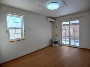 のマンスリーマンション・ウィークリーマンション「ピュアブリーズ・タマＤ 101・洋室(No.1359405)」メイン画像