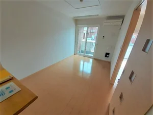 のマンスリーマンション・ウィークリーマンション「サンフラワーＢ 102・洋室(No.1359480)」メイン画像