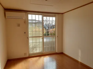 長野県のマンスリーマンション・ウィークリーマンション「セレーノヒナザワ　Ａ 102・洋室(No.1359528)」メイン画像