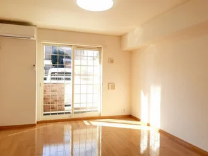 のマンスリーマンション・ウィークリーマンション「シャン　エルンテ 104・洋室(No.1359530)」メイン画像