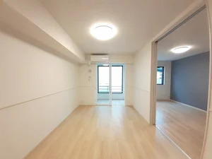 のマンスリーマンション・ウィークリーマンション「ヴィラ・デュ・ボヌール 102・洋室(No.1359543)」メイン画像