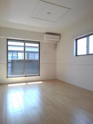 のマンスリーマンション・ウィークリーマンション「ペルシーモ 203・洋室(No.1359605)」メイン画像