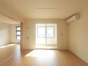 高岡市のマンスリーマンション・ウィークリーマンション「サンパティークいしぜ 203・洋室(No.1359622)」メイン画像