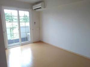 のマンスリーマンション・ウィークリーマンション「サンローズ　Ⅱ棟 101・洋室(No.1359640)」メイン画像