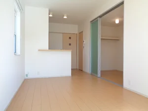 のマンスリーマンション・ウィークリーマンション「リトルグローブⅢ 102・洋室(No.1359655)」メイン画像