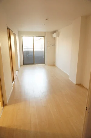 のマンスリーマンション・ウィークリーマンション「ソレイユ妙峠 103・洋室(No.1359740)」メイン画像