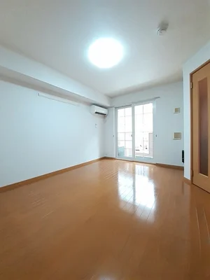 西川原駅（岡山県）のマンスリーマンション・ウィークリーマンション「プラム 102・洋室(No.1359805)」メイン画像