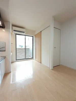 のマンスリーマンション・ウィークリーマンション「ル・ベリエ　Ａ 103・洋室(No.1359811)」メイン画像