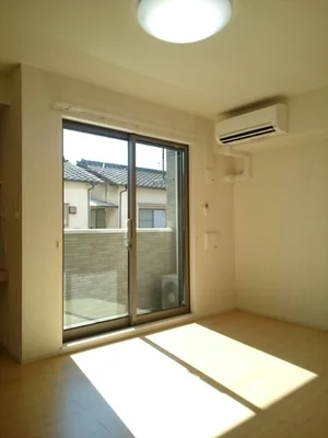 のマンスリーマンション・ウィークリーマンション「シャンテ・クレール 102・洋室(No.1359820)」メイン画像