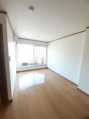 のマンスリーマンション・ウィークリーマンション「メゾン　トゥ－・ル・モンド 202・洋室(No.1359858)」メイン画像