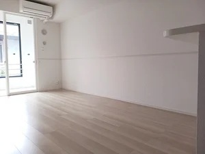 田吉駅（宮崎県）のマンスリーマンション・ウィークリーマンション「シャルフ飛江田　Ⅲ 104・洋室(No.1359965)」メイン画像