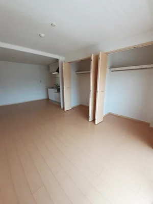 のマンスリーマンション・ウィークリーマンション「ヤマセマリッチ 201・洋室(No.1359995)」メイン画像