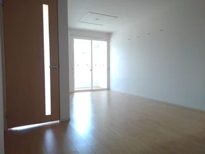 のマンスリーマンション・ウィークリーマンション「ヴィラ　オリエンタル 102・洋室(No.1360005)」メイン画像