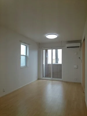 静岡県のマンスリーマンション・ウィークリーマンション「ベル小池Ⅳ 102・洋室(No.1360007)」メイン画像