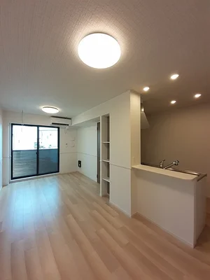 のマンスリーマンション・ウィークリーマンション「ピュアリュクス 103・洋室(No.1360013)」メイン画像