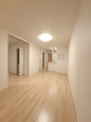 のマンスリーマンション・ウィークリーマンション「フラン・レオーラ 203・洋室(No.1360081)」メイン画像