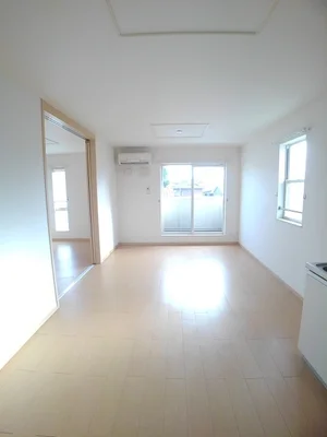 のマンスリーマンション・ウィークリーマンション「ニューコスモス 201・洋室(No.1360120)」メイン画像