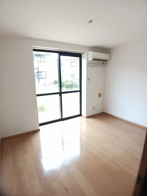 のマンスリーマンション・ウィークリーマンション「レジュール木船２ 103・洋室(No.1360138)」メイン画像