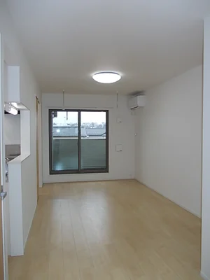 のマンスリーマンション・ウィークリーマンション「メゾン　アルカンシエル　ドゥ 303・洋室(No.1360191)」メイン画像