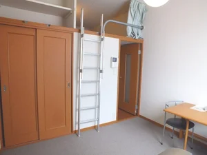 のマンスリーマンション・ウィークリーマンション「レオパレスブリスクコート 210(No.1360272)」メイン画像