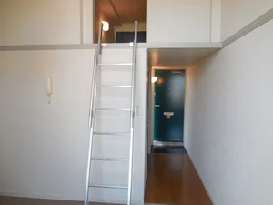 のマンスリーマンション・ウィークリーマンション「レオパレスクラージュ 104(No.1360289)」メイン画像