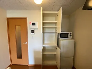 のマンスリーマンション・ウィークリーマンション「レオパレスブルーミンガーデンＥ 204(No.1360311)」メイン画像