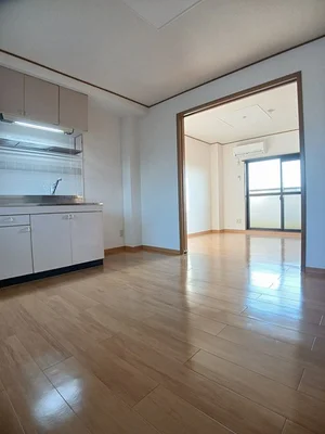 西ノ庄駅（和歌山県）のマンスリーマンション・ウィークリーマンション「レジダンス・アンソレイエ 301・洋室(No.1360681)」メイン画像