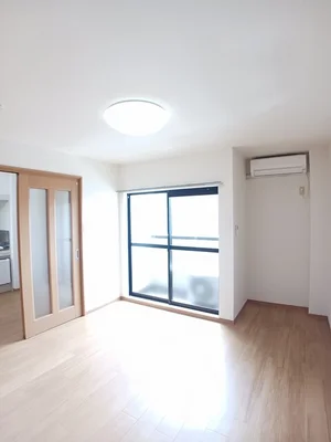 高松市立みんなの病院周辺のマンスリーマンション・ウィークリーマンション「ソレイユ　Ｋ 201・洋室(No.1360709)」メイン画像