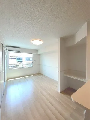 高松市のマンスリーマンション・ウィークリーマンション「プレッソ春日 203・洋室(No.1360724)」メイン画像