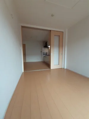 のマンスリーマンション・ウィークリーマンション「ガーデニア　Ⅰ 102・洋室(No.1360731)」メイン画像