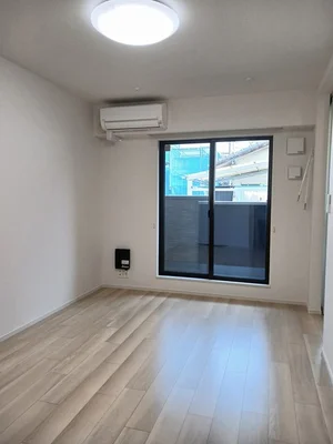 のマンスリーマンション・ウィークリーマンション「メゾン・ルピナス 204・洋室(No.1360766)」メイン画像