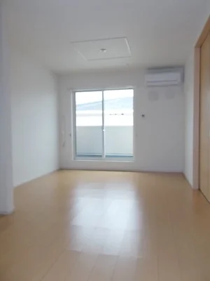 のマンスリーマンション・ウィークリーマンション「ソーレ２号館 202・洋室(No.1360800)」メイン画像