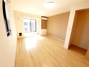 のマンスリーマンション・ウィークリーマンション「エレガンス　Ⅰ 201・洋室(No.1360806)」メイン画像