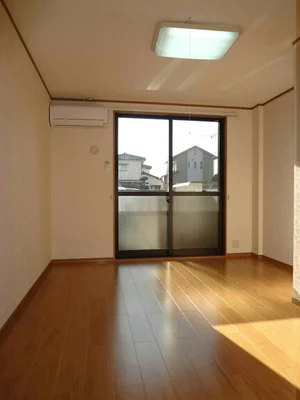 熊本県のマンスリーマンション・ウィークリーマンション「サンバティーク　ハウスＢ 102・洋室(No.1360822)」メイン画像