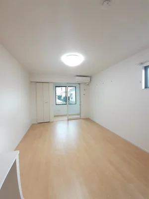 のマンスリーマンション・ウィークリーマンション「ユメラパン　ラヴィーヌ　Ⅰ 103・洋室(No.1360835)」メイン画像