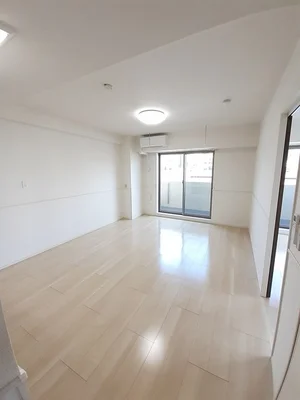 のマンスリーマンション・ウィークリーマンション「リバティーズＳＡＧＡ．Ⅱ 203・洋室(No.1360859)」メイン画像