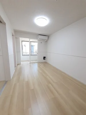 のマンスリーマンション・ウィークリーマンション「ロード　レモンス 103・洋室(No.1360870)」メイン画像